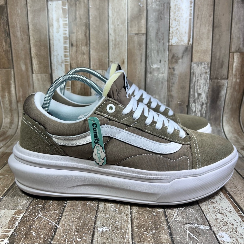 VANS Old Skool Overt CC Sneakers M 9 W 10.5 Low Canvas Suede Walnut Skate shoes